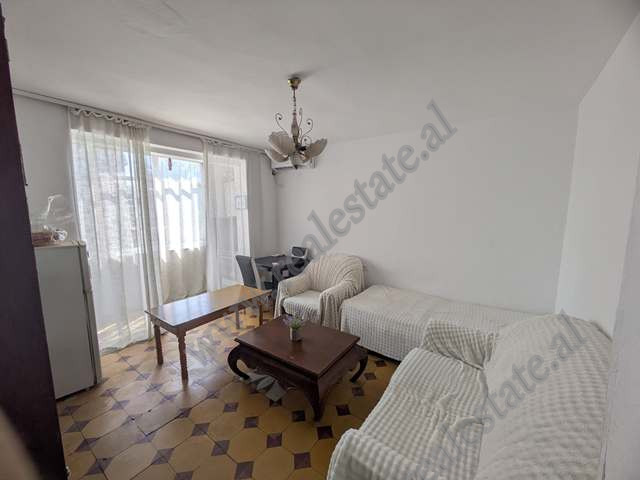 Apartament 1+1 per qira prane Ministrise se Jashtme ne Tirane